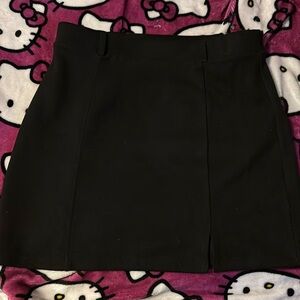 Black Medium Skirt with small slit at the bottom